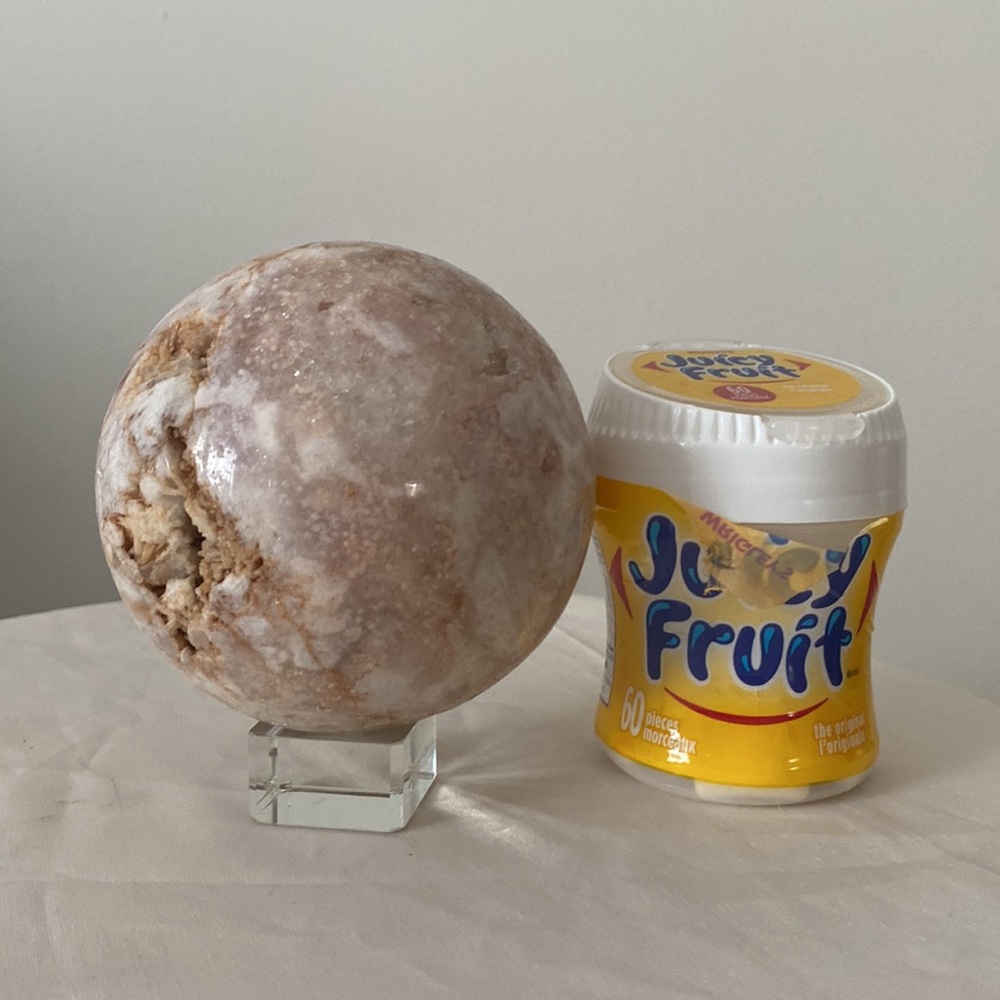💕 Pink Amethyst Sphere XL - Picture 5 of 15